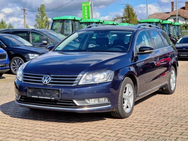 Volkswagen Passat Variant 2.0TDi 103KW XEN NAV MASÁŽ VEN