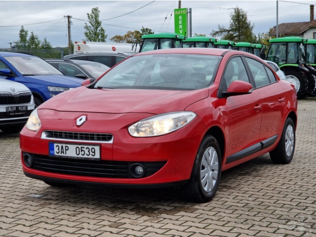 Renault Fluence 1.6i 81KW 