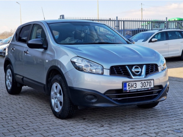 Nissan Qashqai 1.6i 86KW Č.R. NEHAV KLIMA 